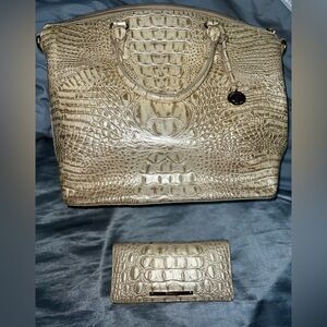 Brahmin Melbourne Large Duxbury and Wallet